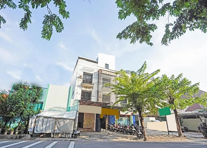 SPOT ON 90403 Gosepa Ngagel Hotel Surabaya