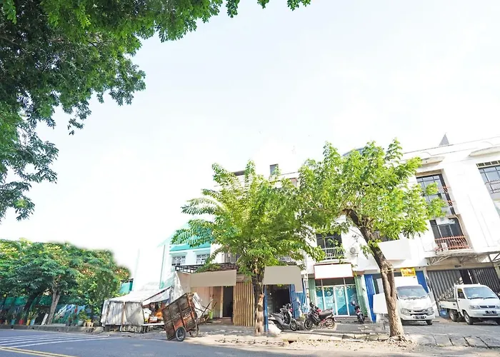 SPOT ON 90403 Gosepa Ngagel Hotel Surabaya